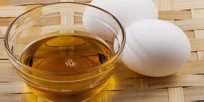 Eggs with fat to prepare a therapeutic ointment